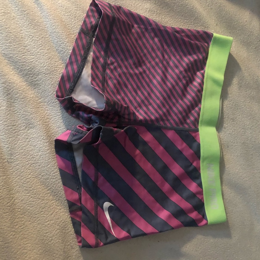 Compression shorts